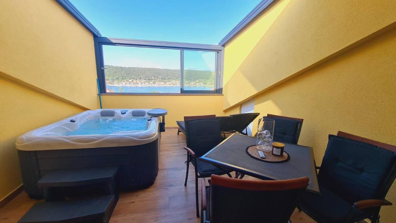 Apartments Nina Rab Town Zewnętrze zdjęcie