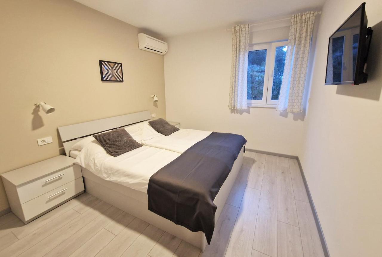 Apartments Nina Rab Town Zewnętrze zdjęcie
