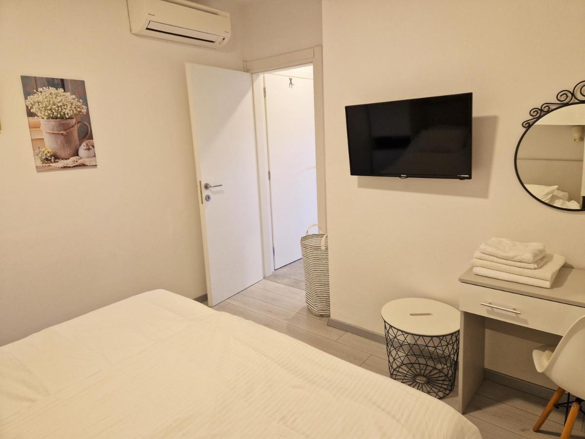 Apartments Nina Rab Town Zewnętrze zdjęcie
