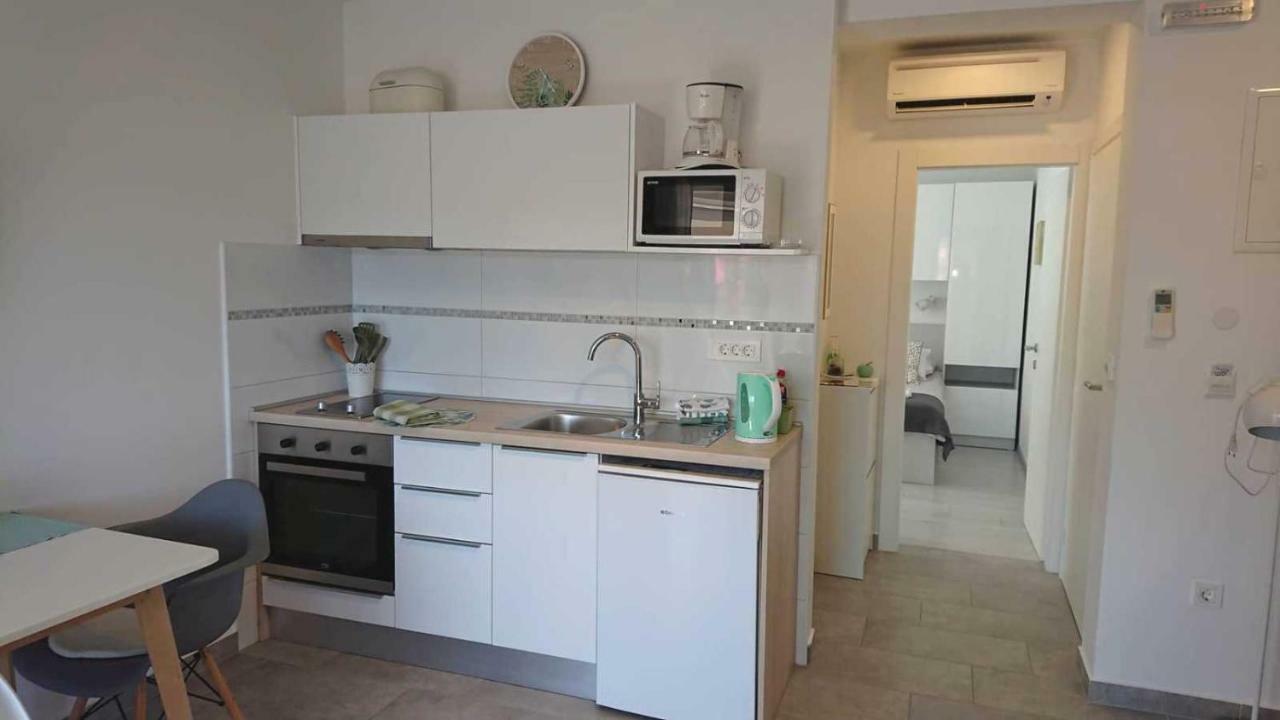 Apartments Nina Rab Town Zewnętrze zdjęcie