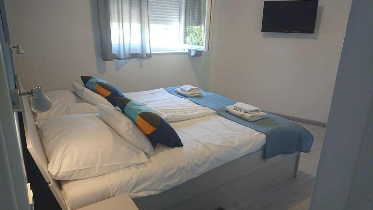 Apartments Nina Rab Town Zewnętrze zdjęcie